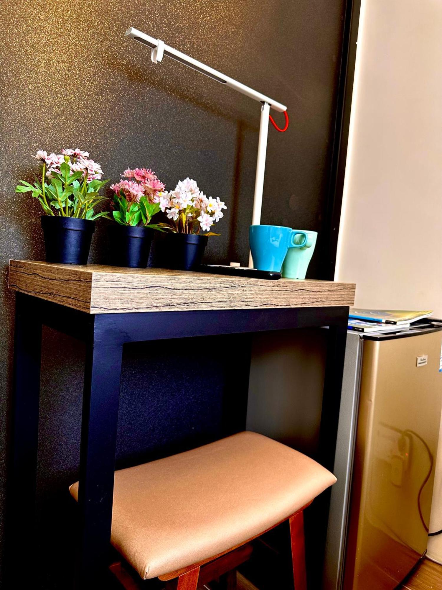木居 Woody House Otel Hong Kong Dış mekan fotoğraf