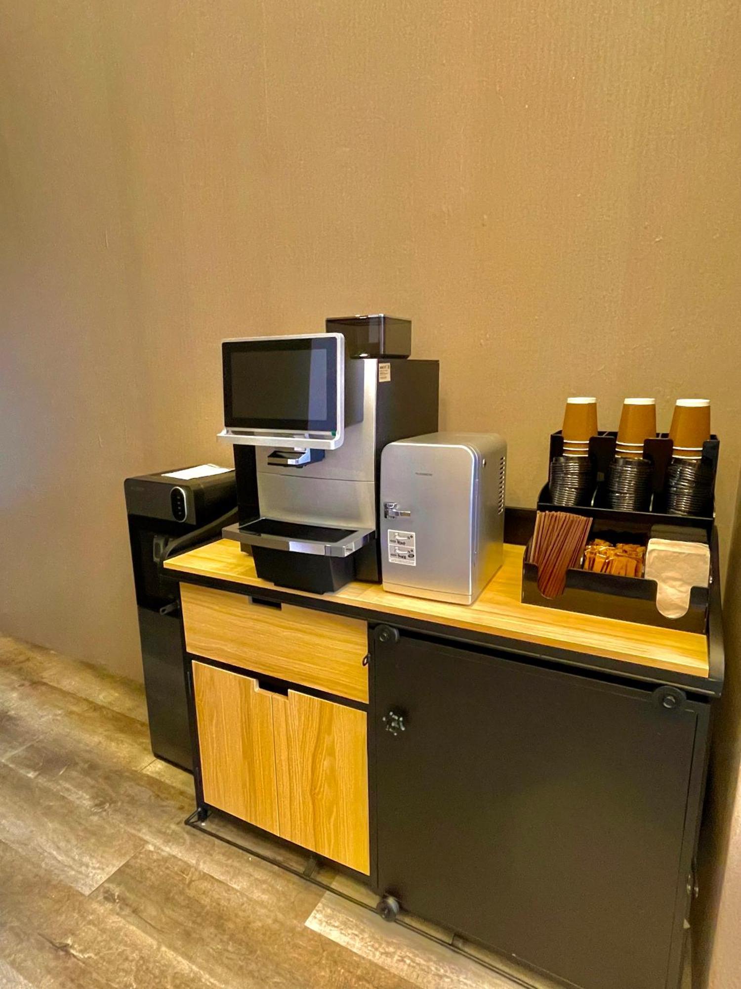 木居 Woody House Otel Hong Kong Dış mekan fotoğraf